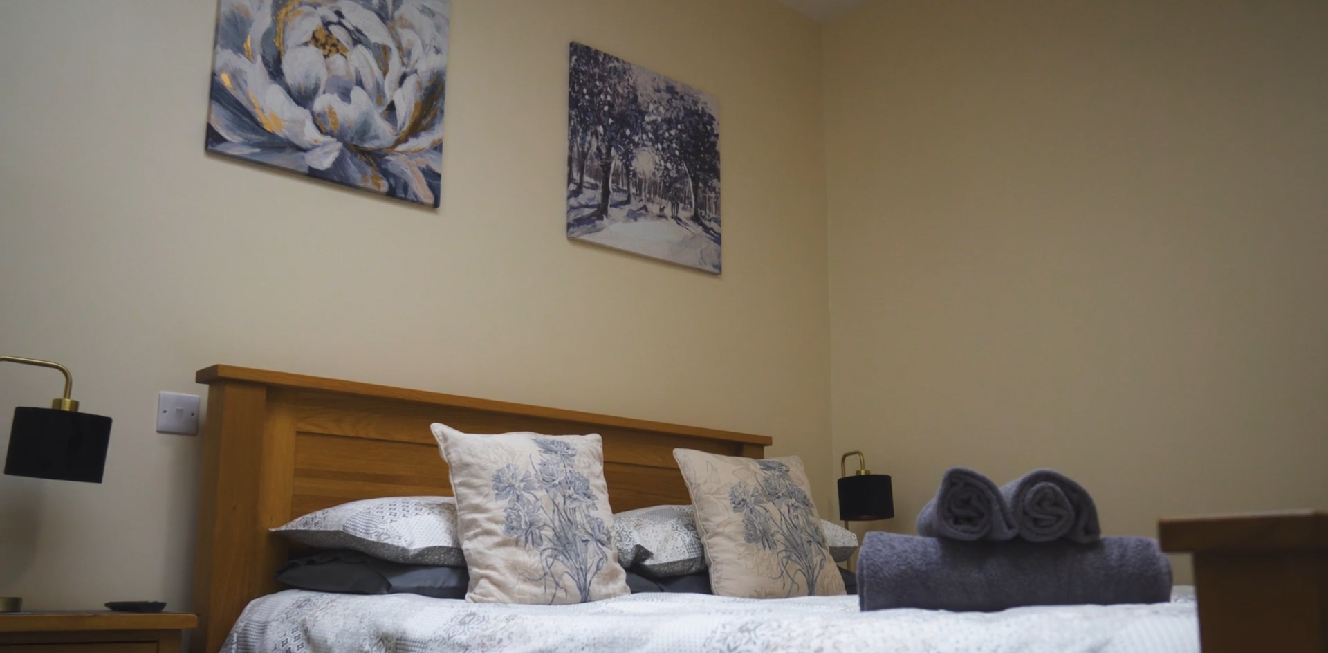 Bed at Kenny's Milford Haven Accommodation